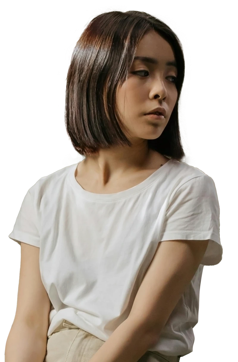 excited-people-sitting-snapshare